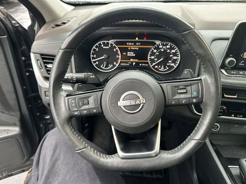 Used 2023 Nissan Rogue SV w/ SV Premium B Package AWD/4WD image 13