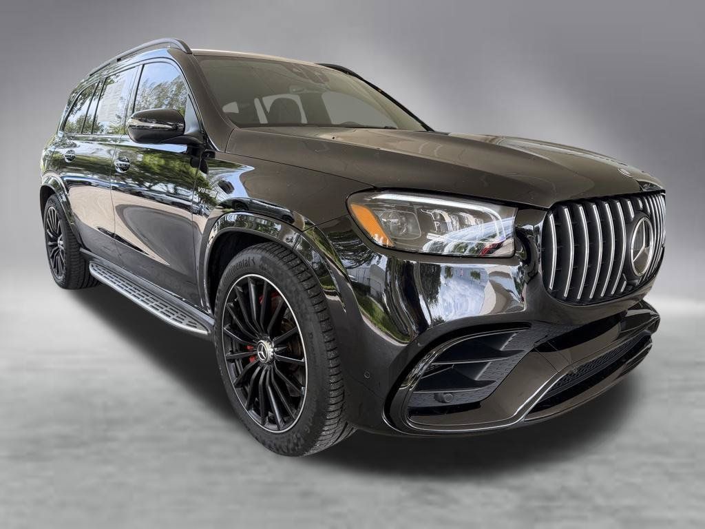 Used 2024 Mercedes-Benz GLS 63 AMG 4MATIC image 2