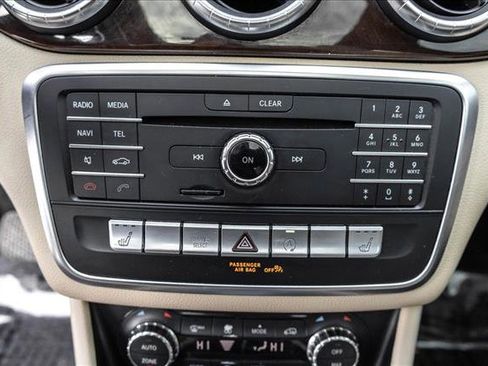 Used 2018 Mercedes-Benz CLA 250 4MATIC image 20