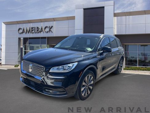 Used 2020 Lincoln Corsair Reserve w/ Equipment Group 202A AWD/4WD image 2