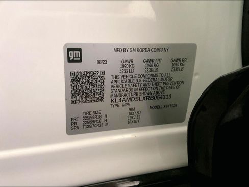 Used 2024 Buick Encore GX Sport Touring w/ Comfort Package FWD image 32
