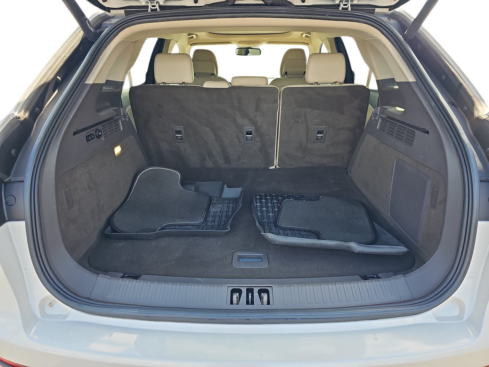 Used 2017 Lincoln MKX Reserve AWD/4WD image 27