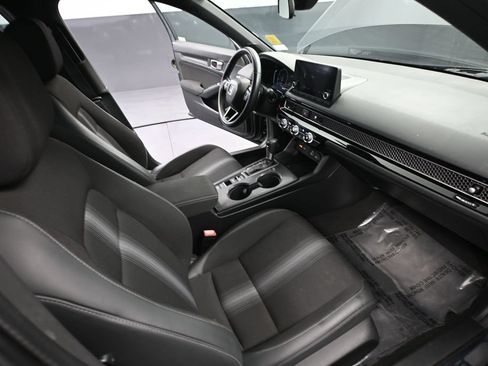 Used 2023 Honda Civic Sport image 45