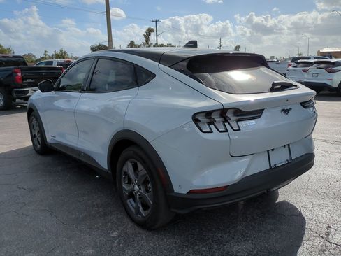 Certified 2023 Ford Mustang Mach-E Select image 6