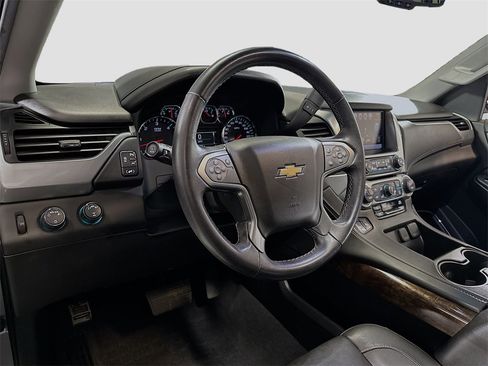 Used 2020 Chevrolet Tahoe LT image 10