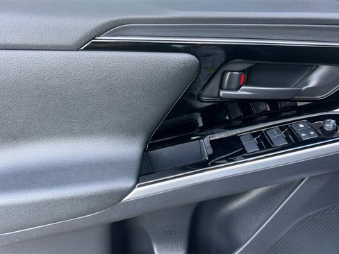 Used 2024 Toyota bZ4X XLE image 13