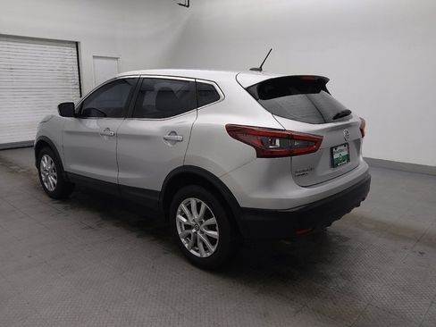 Used 2021 Nissan Rogue Sport S image 3