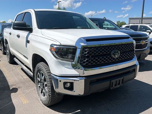 Used 2020 Toyota Tundra SR5 w/ TRD Off-Road Package AWD/4WD image 99