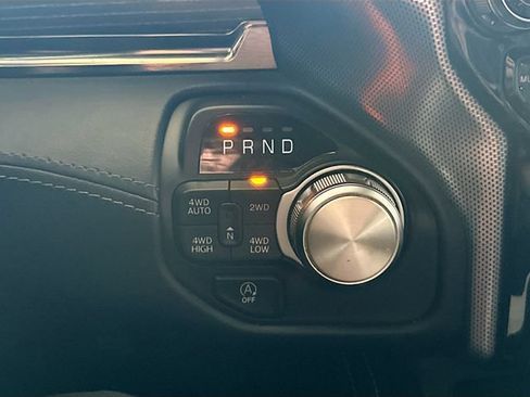 Used 2021 RAM 1500 Limited AWD/4WD image 17