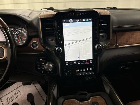 Used 2022 RAM 1500 Limited AWD/4WD image 19