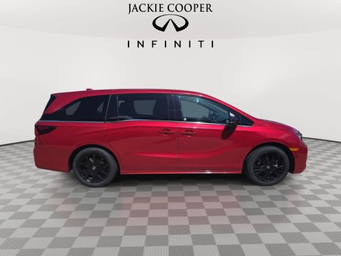 Used 2025 Honda Odyssey Sport-L image 4