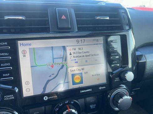 Used 2022 Toyota 4Runner TRD Off-Road Premium image 19