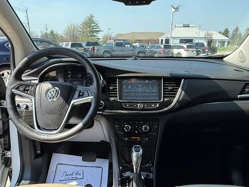 Used 2018 Buick Encore Essence image 14