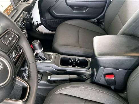 Used 2023 Jeep Wrangler Unlimited w/ Cold Weather Group AWD/4WD image 13