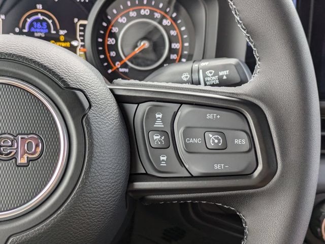 New 2026 Jeep Gladiator Sport AWD/4WD image 25
