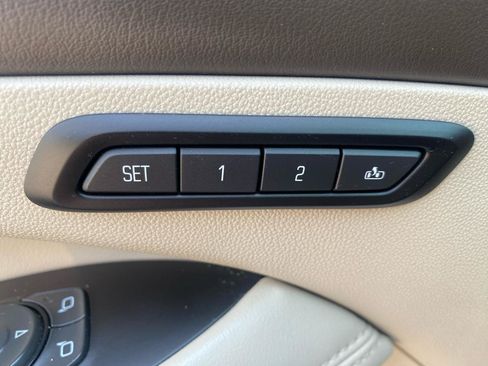 Used 2019 Buick LaCrosse Essence w/ Sun and Shade Package AWD/4WD image 13