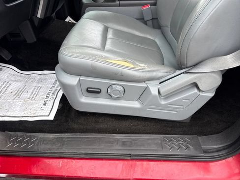 Used 2014 Ford F150 XLT w/ Equipment Group 302A Luxury AWD/4WD image 29