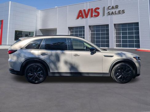 Used 2025 MAZDA CX-90 3.3 Turbo w/ Premium Sport Pkg image 5