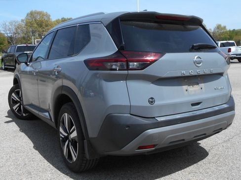 Used 2021 Nissan Rogue SL w/ Premium Package AWD/4WD image 4