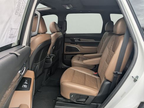 Certified 2021 Kia Telluride SX w/ SX Prestige Package AWD/4WD image 29