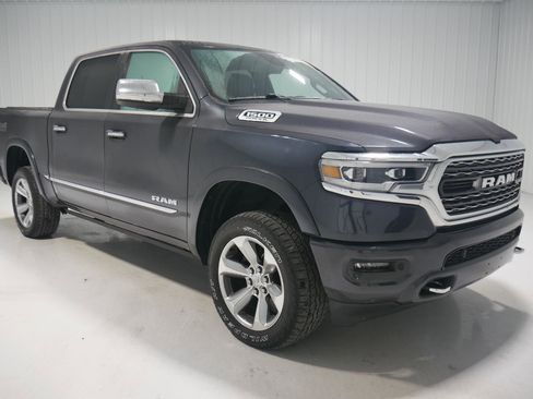Used 2020 RAM 1500 Limited w/ Off Road Group image 3