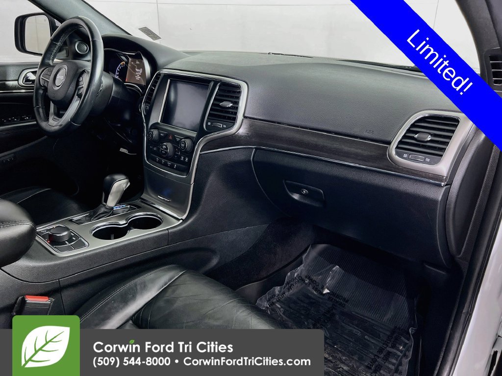 Used 2018 Jeep Grand Cherokee Limited w/ Trailer Tow Group IV AWD/4WD image 30