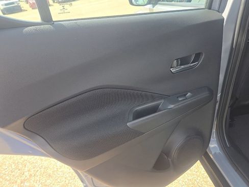 Used 2023 Nissan Kicks SV FWD image 24