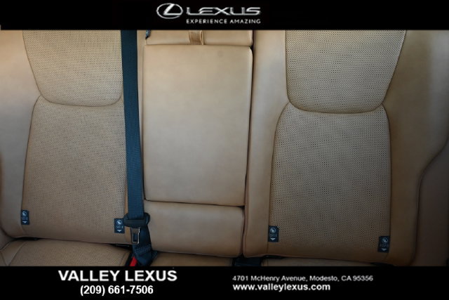 Certified 2023 Lexus RZ 450e Premium w/ Technology Package AWD/4WD image 16