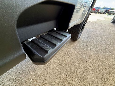 New 2026 Ford F350 Platinum image 30