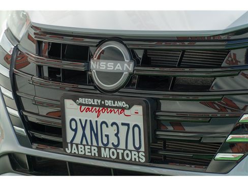 Used 2025 Nissan Versa SV w/ Trunk Package FWD image 26