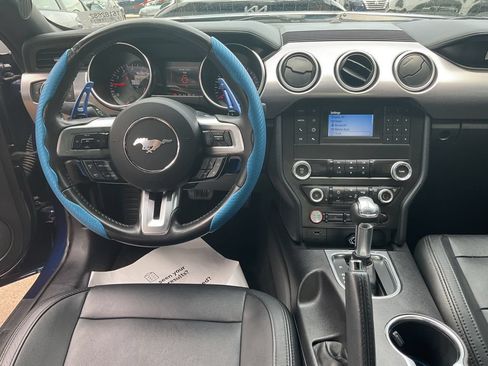 Used 2019 Ford Mustang GT RWD image 28
