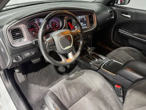 Used 2019 Dodge Charger Scat Pack w/ Plus Group image 12