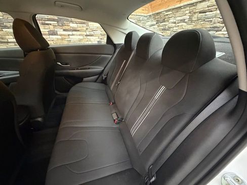 Certified 2023 Hyundai Elantra SEL image 26