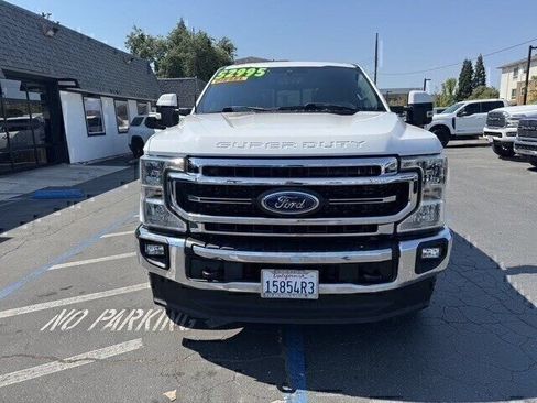 Used 2022 Ford F250 Lariat AWD/4WD image 3