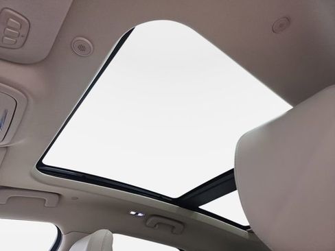 Used 2020 Lincoln Corsair AWD w/ Premium Package image 27