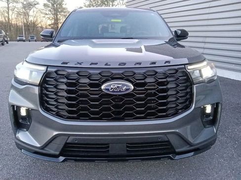 New 2026 Ford Explorer ST-Line w/ Premium Package RWD image 8
