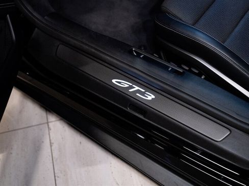 Used 2022 Porsche 911 GT3 RWD image 20