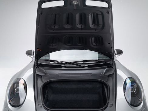 Used 2024 Porsche 911 GT3 RWD image 33