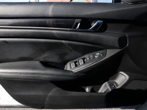 Used 2019 Honda Accord Sport image 43