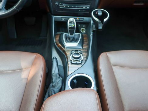 Used 2014 BMW X1 sDrive28i RWD image 25