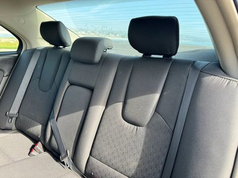 Used 2012 Ford Fusion SE image 30