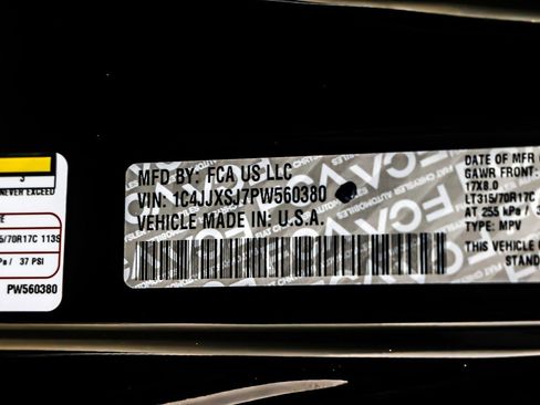 Used 2023 Jeep Wrangler Unlimited Rubicon 392 image 24