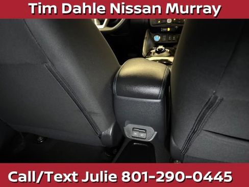 Used 2022 Nissan Leaf SV FWD image 17