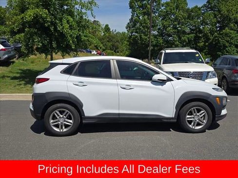 Used 2019 Hyundai Kona SE FWD image 2