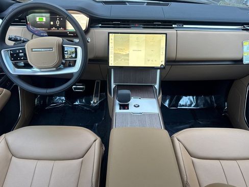 New 2026 Land Rover Range Rover SE AWD/4WD image 14