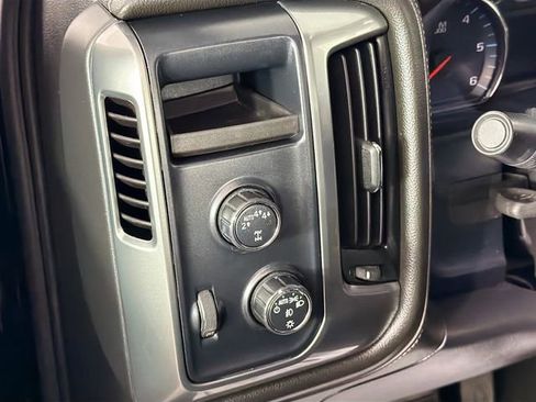 Used 2018 Chevrolet Silverado 1500 LTZ image 10