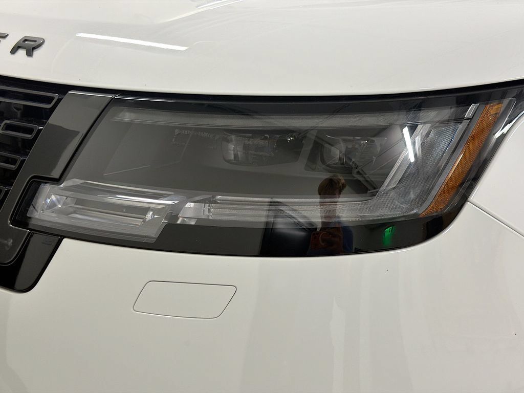 Used 2024 Land Rover Range Rover SE AWD/4WD image 32