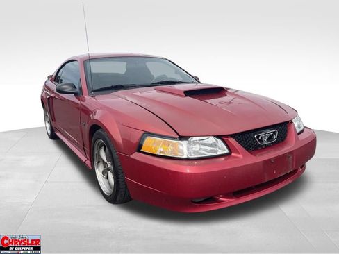 Used 2001 Ford Mustang GT RWD image 1