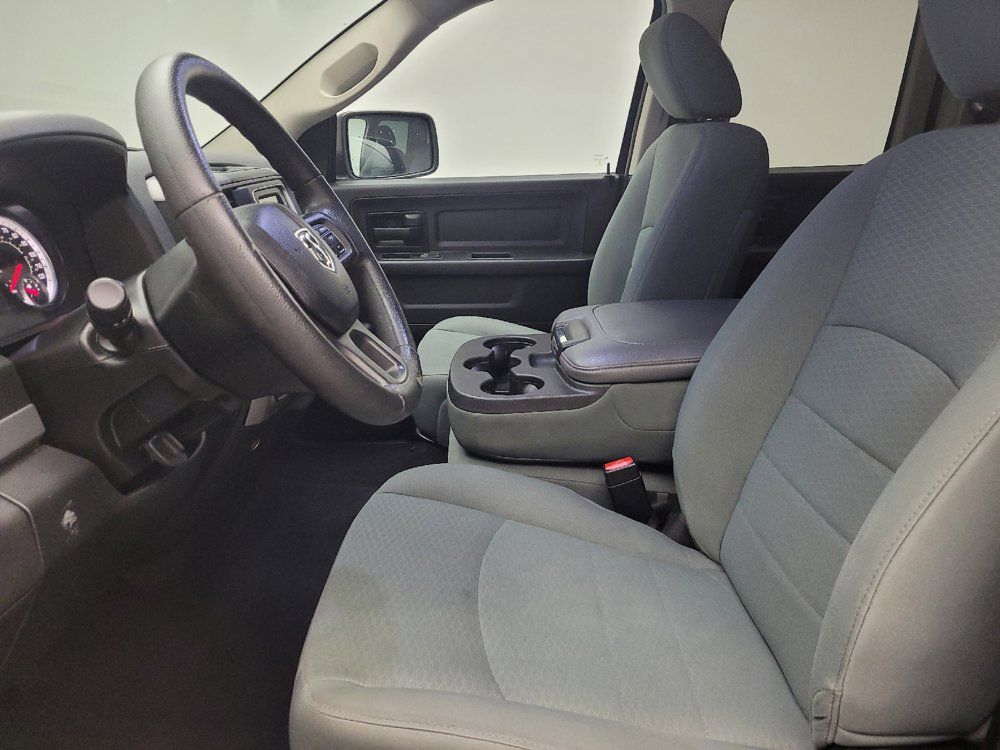 Used 2017 RAM 1500 Express w/ Black Ram 1500 Express Group AWD/4WD image 17