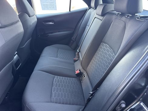 Used 2019 Toyota Corolla Hatchback image 8